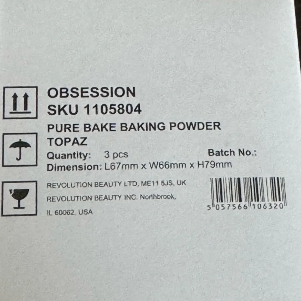 New Bundle of Two Makeup Revolution Obsession Pure Bake Baking Powder, Topaz